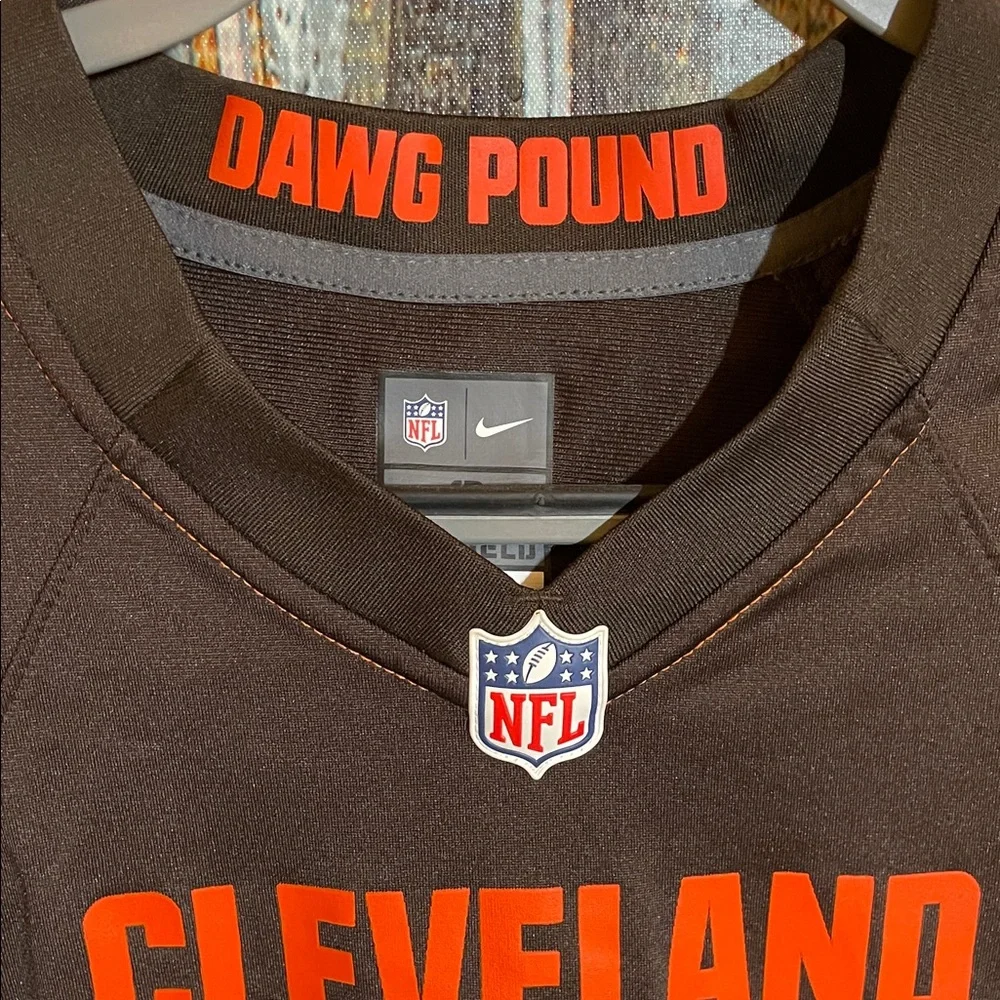 Baker Mayfield Browns Jersey with Pocket Golf Game - Picture 3 of 10